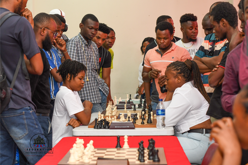 Rose Berline vs Merisena